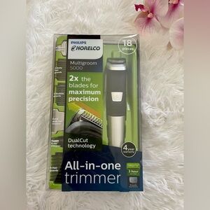 Philips Norelco Multigroomer 5000, 18 Piece for Beard Face, Hair and Body Hair